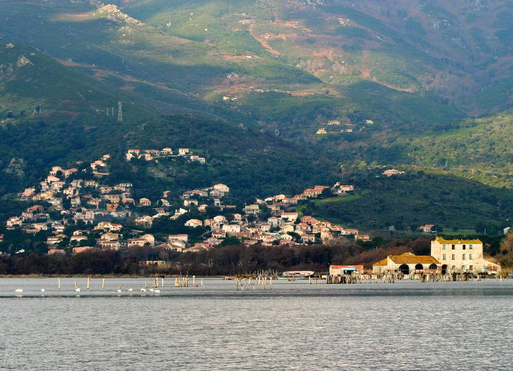 Résidence Isola Hotel Borgo  Exterior foto